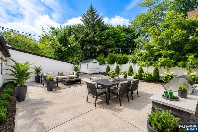 421 Tryon Avenue, Englewood, NJ 07631
