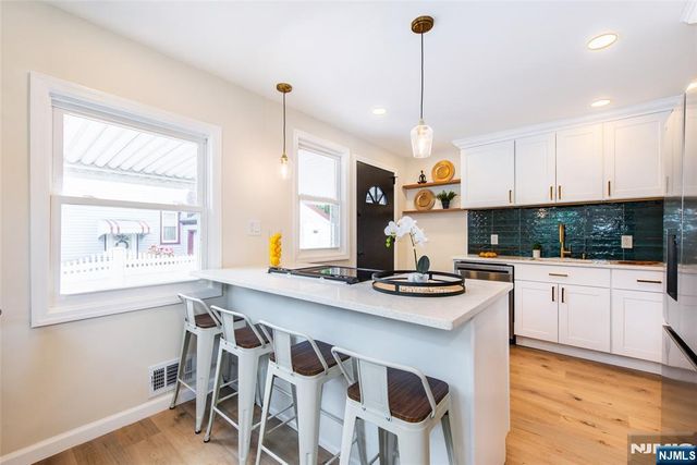 421 Tryon Avenue, Englewood, NJ 07631
