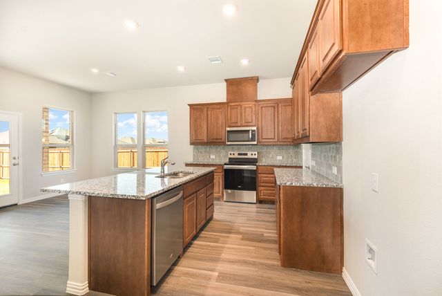2600 Donella Drive, Denton, TX 76207