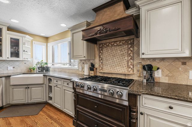 5155 S MILE HIGH CIR, Ogden, UT 84403