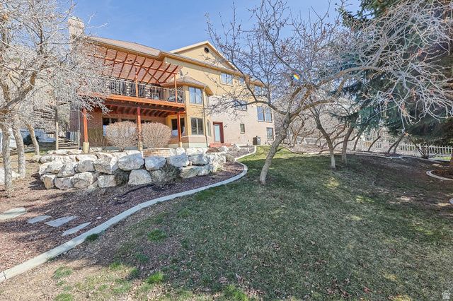 5155 S MILE HIGH CIR, Ogden, UT 84403