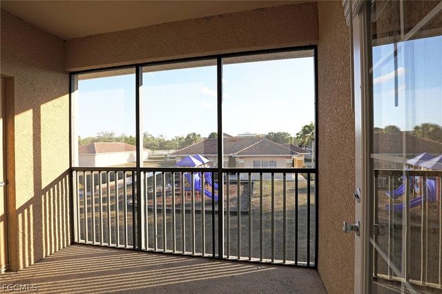 4175 Castilla CIR 206, Fort Myers, FL 33916