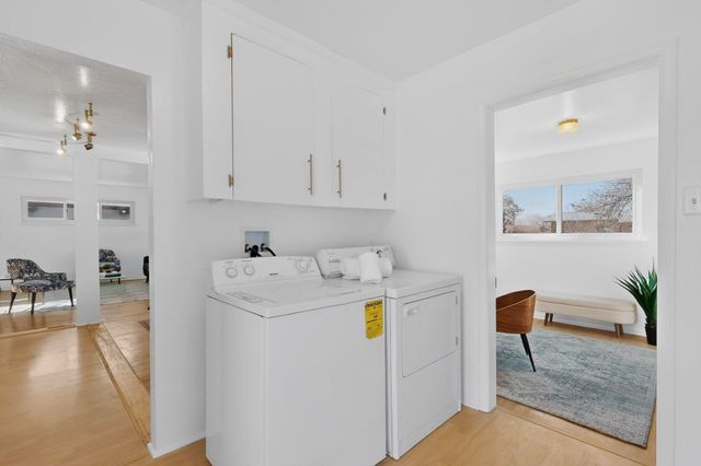 1019 Practilliano, Santa Fe, NM 87505