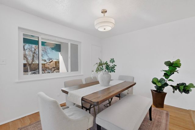 1019 Practilliano, Santa Fe, NM 87505