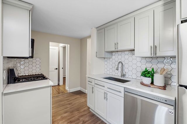 99 Mason 2, Salem, MA 01970