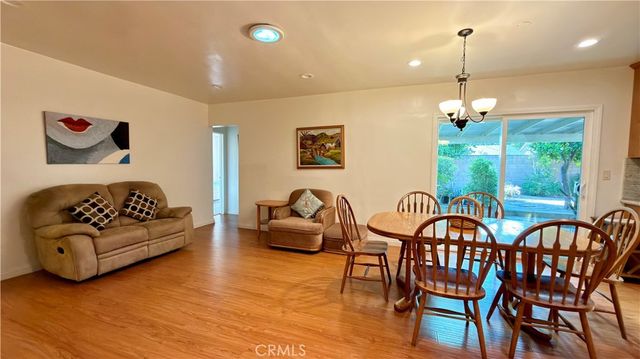 9621 Jumilla, Chatsworth, CA 91311