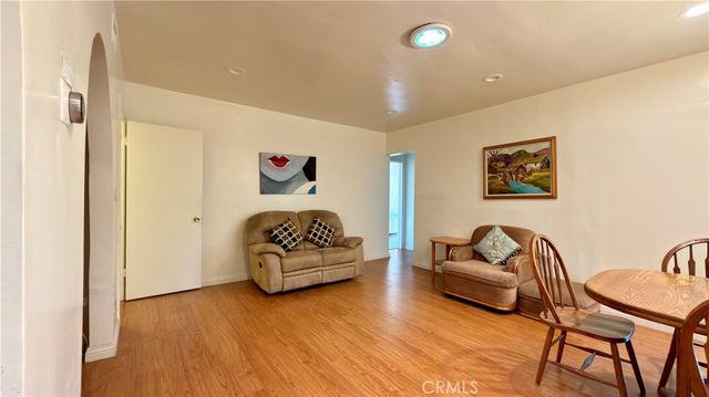 9621 Jumilla, Chatsworth, CA 91311