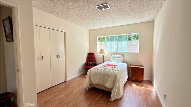 9621 Jumilla, Chatsworth, CA 91311