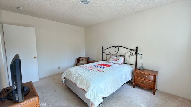 9621 Jumilla, Chatsworth, CA 91311