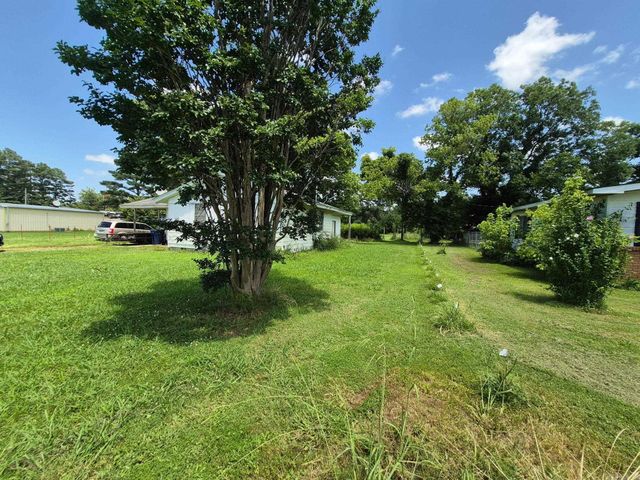 2328 N MAIN Street, Brinkley, AR 72021