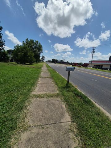 2328 N MAIN Street, Brinkley, AR 72021