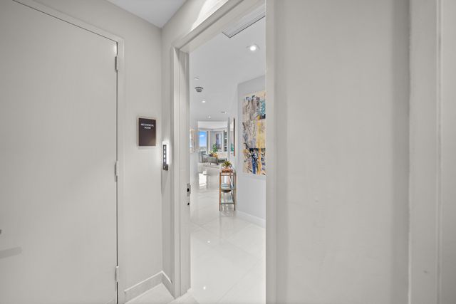 3100 N Ocean Drive H-1608, Singer Island, FL 33404