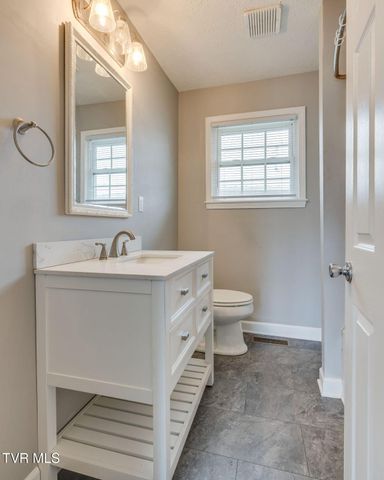 426 West Highland Road, Johnson City, TN 37604