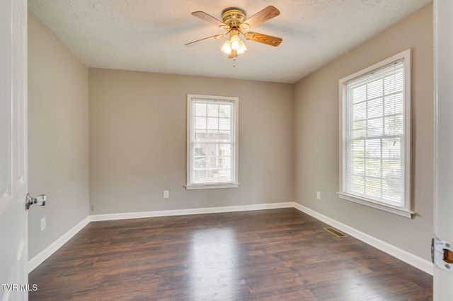426 West Highland Road, Johnson City, TN 37604