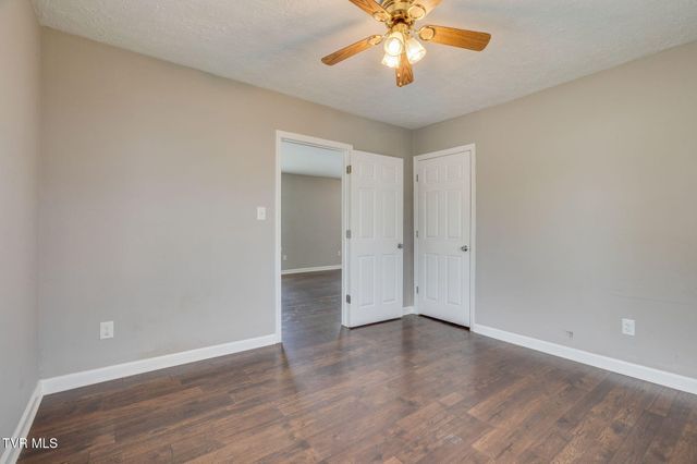 426 West Highland Road, Johnson City, TN 37604