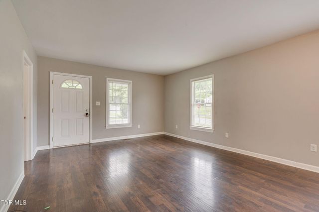 426 West Highland Road, Johnson City, TN 37604