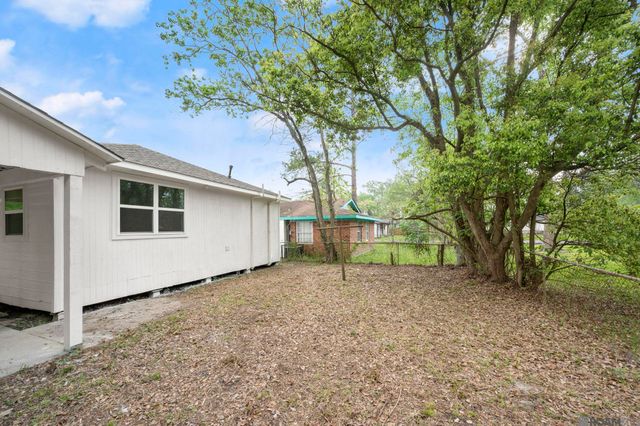 1874 71st Street, Baton Rouge, LA 70807