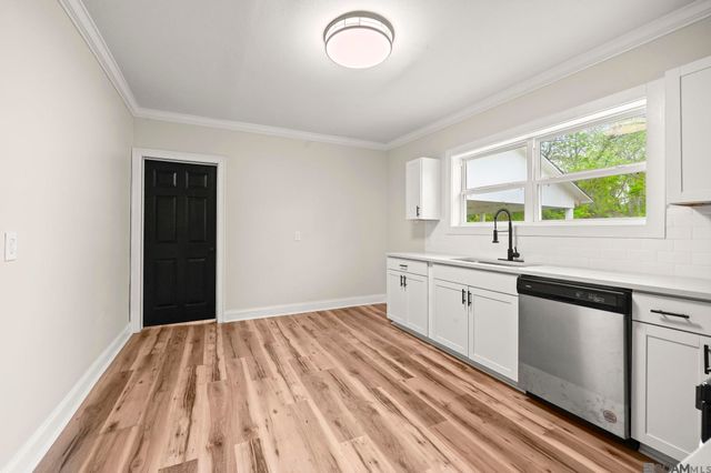 1874 71st Street, Baton Rouge, LA 70807