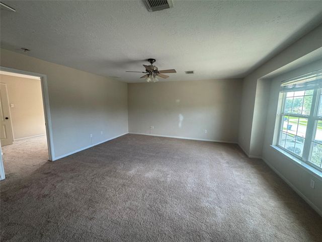18914 Squirrel Oaks Drive, Magnolia, TX 77355