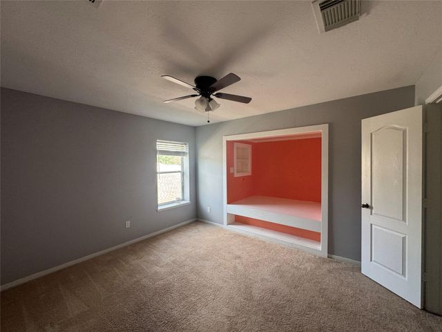 18914 Squirrel Oaks Drive, Magnolia, TX 77355