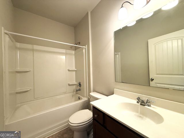 345 Sand Bay Drive SW 293, South Fulton, GA 30331