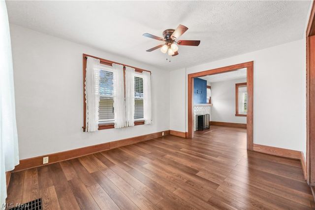 2128 S Freedom Avenue, Alliance, OH 44601