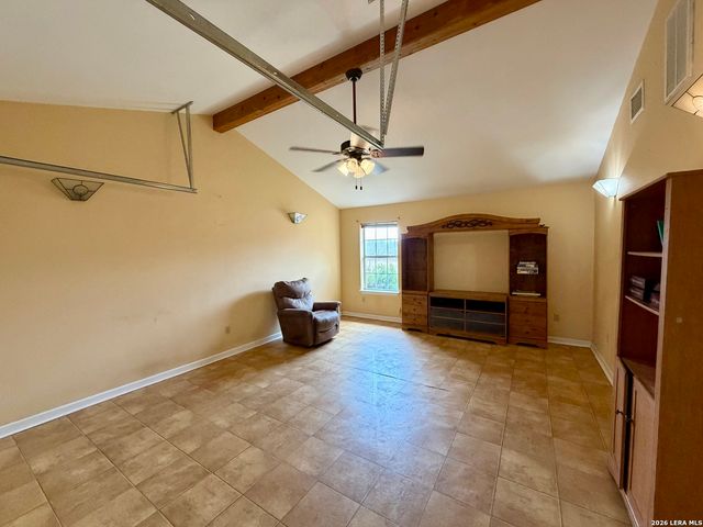 1550 County Road 300, Jourdanton, TX 78026