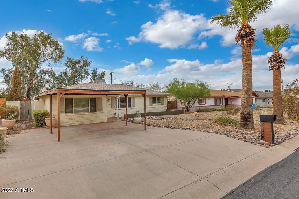 1445 E EL CAMINO Drive, Phoenix, AZ 85020 — photo 3
