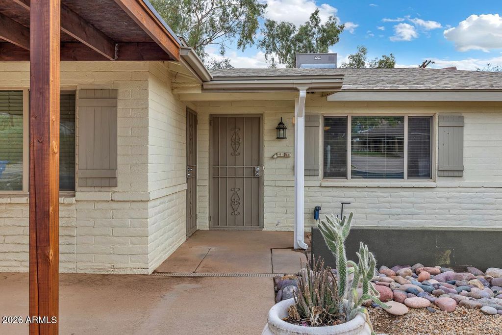 1445 E EL CAMINO Drive, Phoenix, AZ 85020 — photo 4