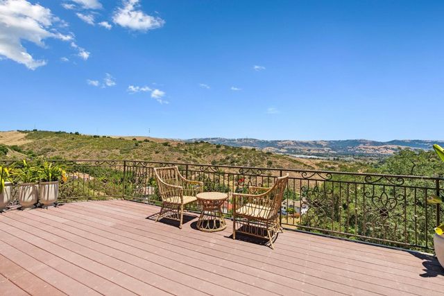 18600 Castle Ridge Drive, Morgan Hill, CA 95037
