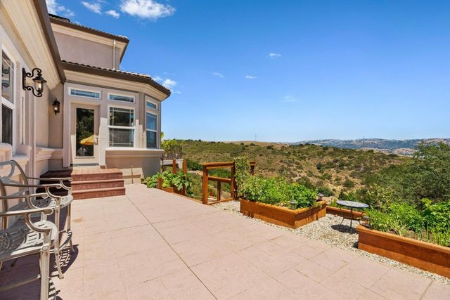 18600 Castle Ridge Drive, Morgan Hill, CA 95037