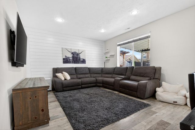 3506 S KITE ST, Syracuse, UT 84075