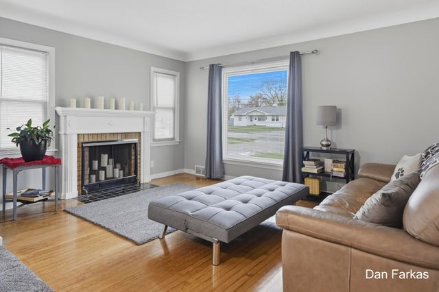 3322 Burlingame Avenue Sw, City Of Wyoming, MI 49509