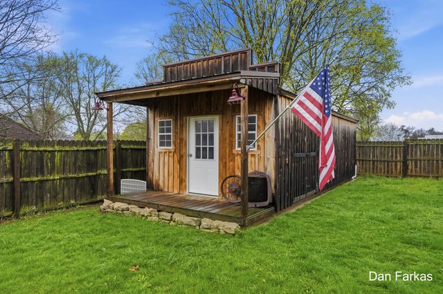 3322 Burlingame Avenue Sw, City Of Wyoming, MI 49509
