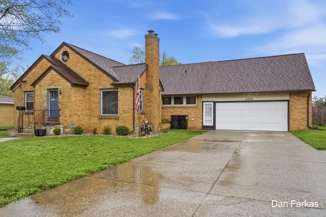3322 Burlingame Avenue Sw, City Of Wyoming, MI 49509