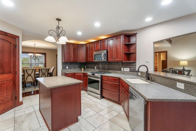 8692 W 156th Court, Lowell, IN 46356