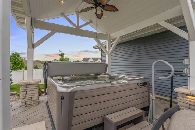 8692 W 156th Court, Lowell, IN 46356