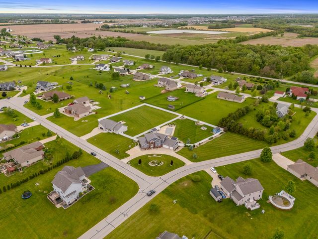 8692 W 156th Court, Lowell, IN 46356