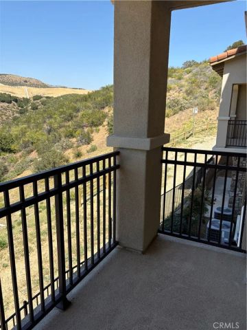 21917 Bella Vista, Chatsworth, CA 91311