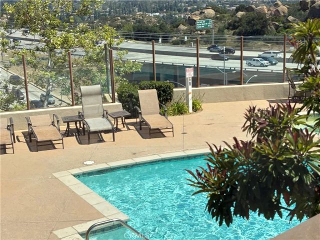 21917 Bella Vista, Chatsworth, CA 91311