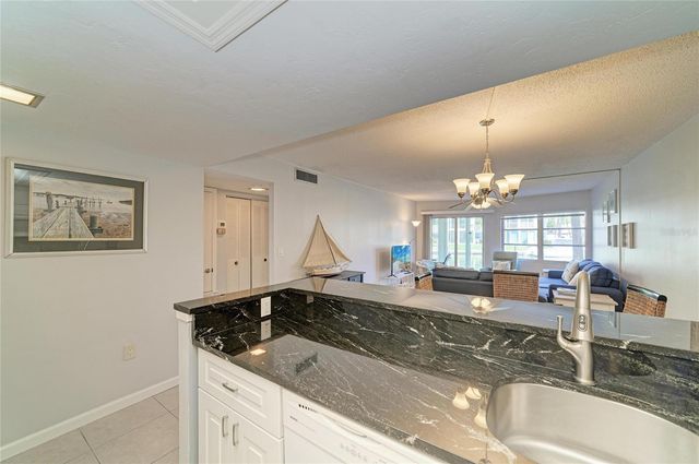 1257 S PORTOFINO DRIVE 104, Sarasota, FL 34242