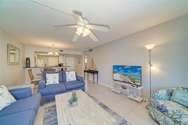 1257 S PORTOFINO DRIVE 104, Sarasota, FL 34242