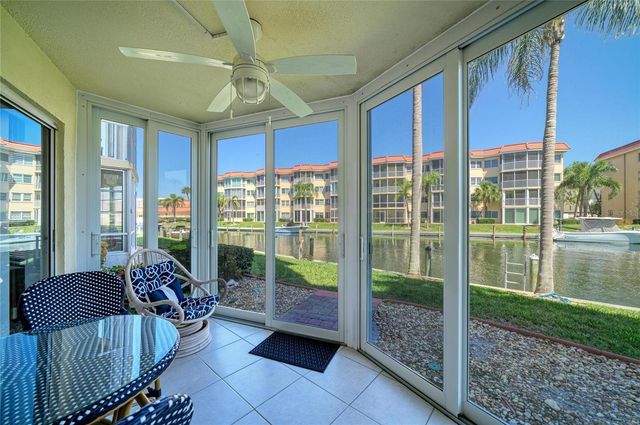 1257 S PORTOFINO DRIVE 104, Sarasota, FL 34242