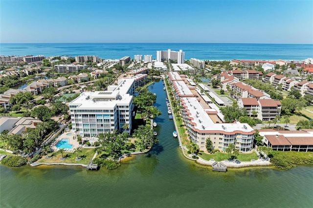 1257 S PORTOFINO DRIVE 104, Sarasota, FL 34242