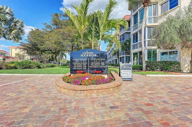 1257 S PORTOFINO DRIVE 104, Sarasota, FL 34242