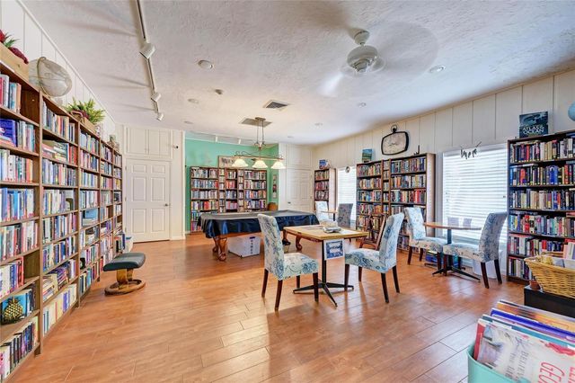 1257 S PORTOFINO DRIVE 104, Sarasota, FL 34242
