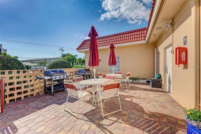 1257 S PORTOFINO DRIVE 104, Sarasota, FL 34242