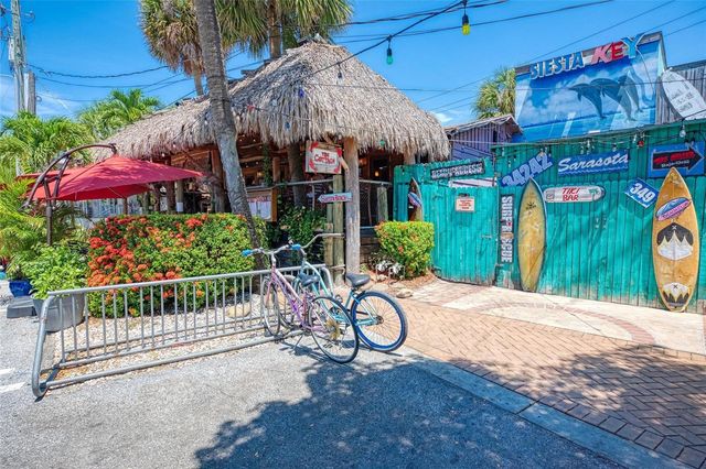 1257 S PORTOFINO DRIVE 104, Sarasota, FL 34242