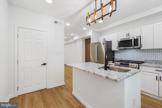 1721 L ST NE, Washington, DC 20002