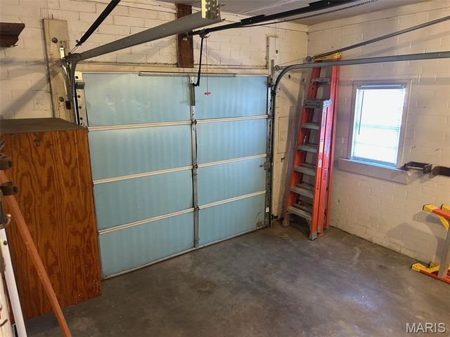 301 N 37th Street, Belleville, IL 62226